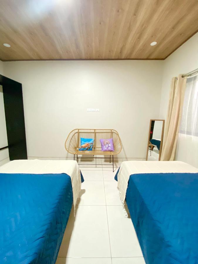Pura Vida Apartment. 5 Min From Airport Alajuela Bagian luar foto
