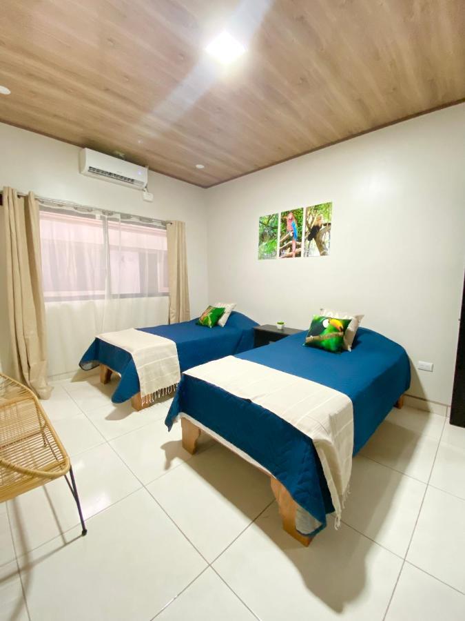 Pura Vida Apartment. 5 Min From Airport Alajuela Bagian luar foto