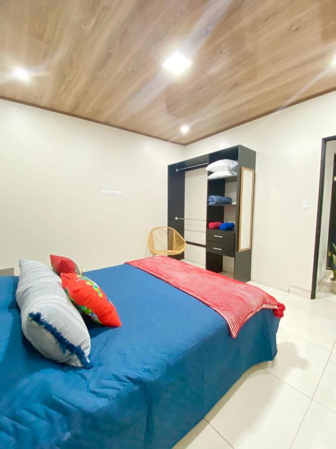 Pura Vida Apartment. 5 Min From Airport Alajuela Bagian luar foto